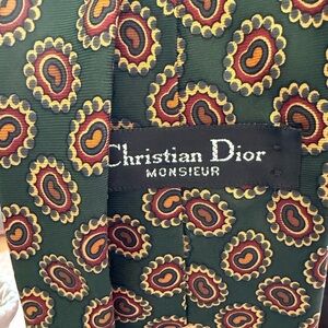 Christian Dior Men’s All Silk Green Pattern Necktie Vintage